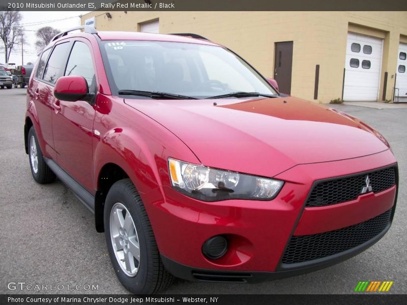 Rally Red Metallic / Black 2010 Mitsubishi Outlander ES
