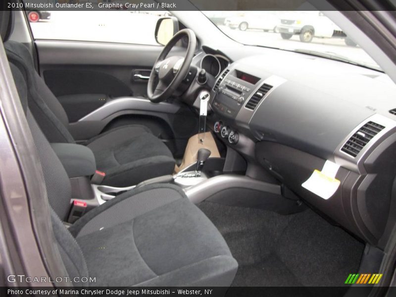 Graphite Gray Pearl / Black 2010 Mitsubishi Outlander ES