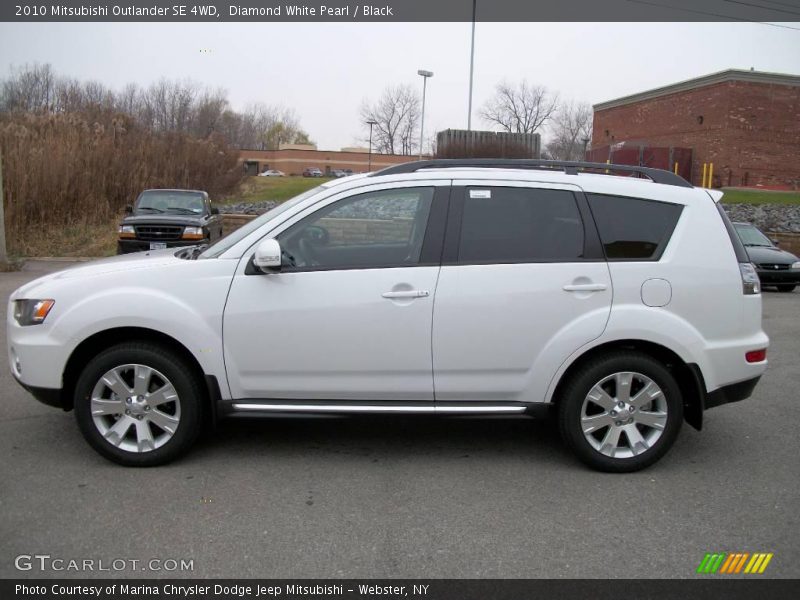 Diamond White Pearl / Black 2010 Mitsubishi Outlander SE 4WD