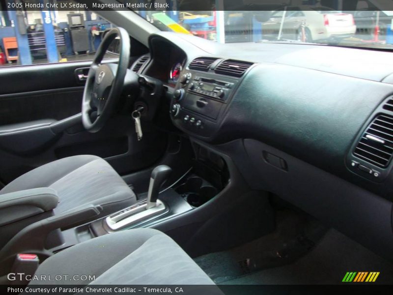 Magnesium Metallic / Black 2005 Honda Civic LX Sedan