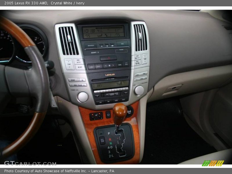 Crystal White / Ivory 2005 Lexus RX 330 AWD