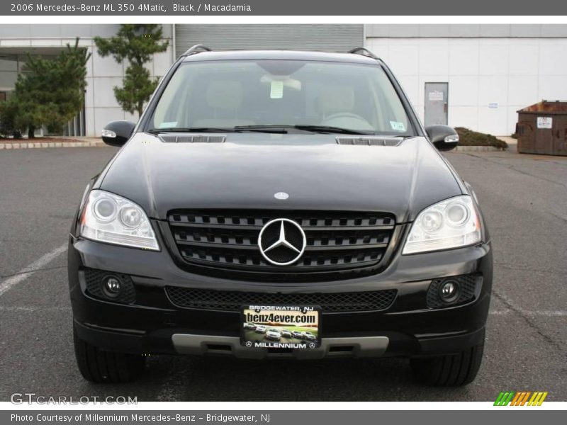 Black / Macadamia 2006 Mercedes-Benz ML 350 4Matic