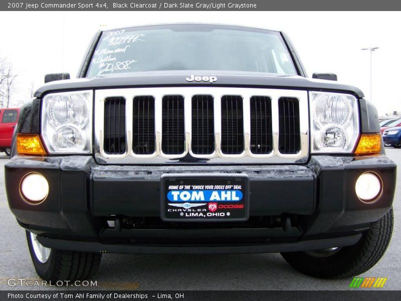 Black Clearcoat / Dark Slate Gray/Light Graystone 2007 Jeep Commander Sport 4x4