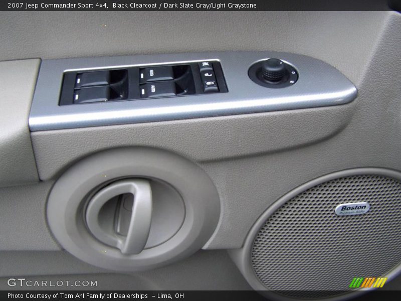 Black Clearcoat / Dark Slate Gray/Light Graystone 2007 Jeep Commander Sport 4x4