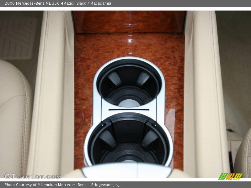 Black / Macadamia 2006 Mercedes-Benz ML 350 4Matic