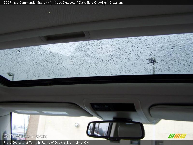 Black Clearcoat / Dark Slate Gray/Light Graystone 2007 Jeep Commander Sport 4x4