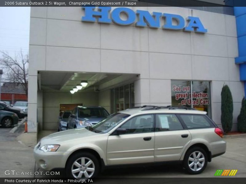 Champagne Gold Opalescent / Taupe 2006 Subaru Outback 2.5i Wagon
