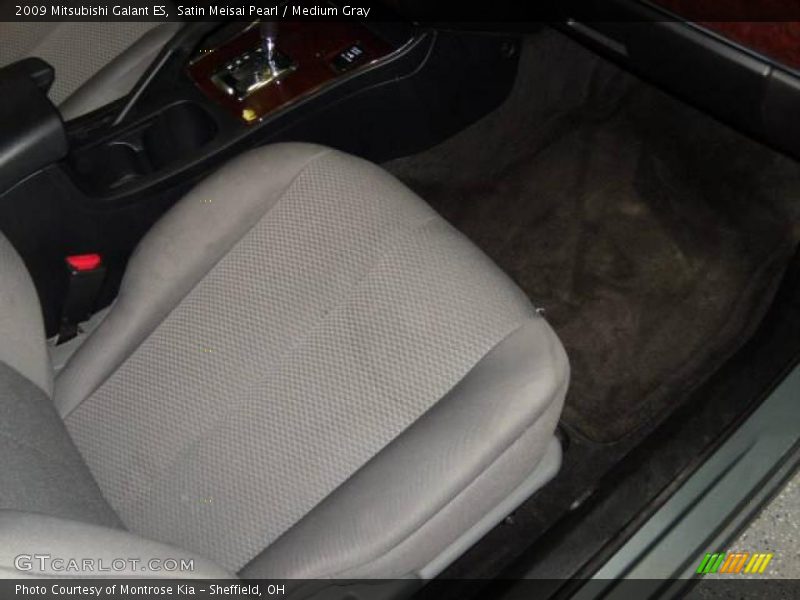 Satin Meisai Pearl / Medium Gray 2009 Mitsubishi Galant ES