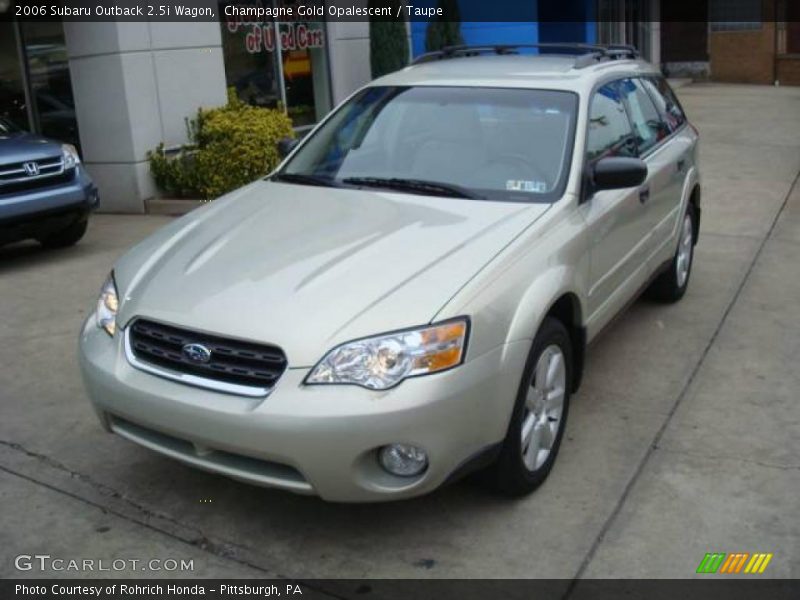 Champagne Gold Opalescent / Taupe 2006 Subaru Outback 2.5i Wagon