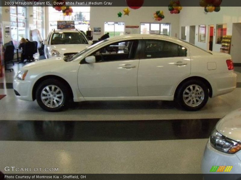 Dover White Pearl / Medium Gray 2009 Mitsubishi Galant ES