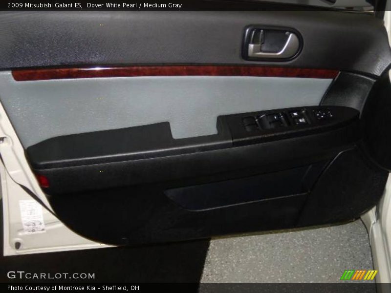 Dover White Pearl / Medium Gray 2009 Mitsubishi Galant ES