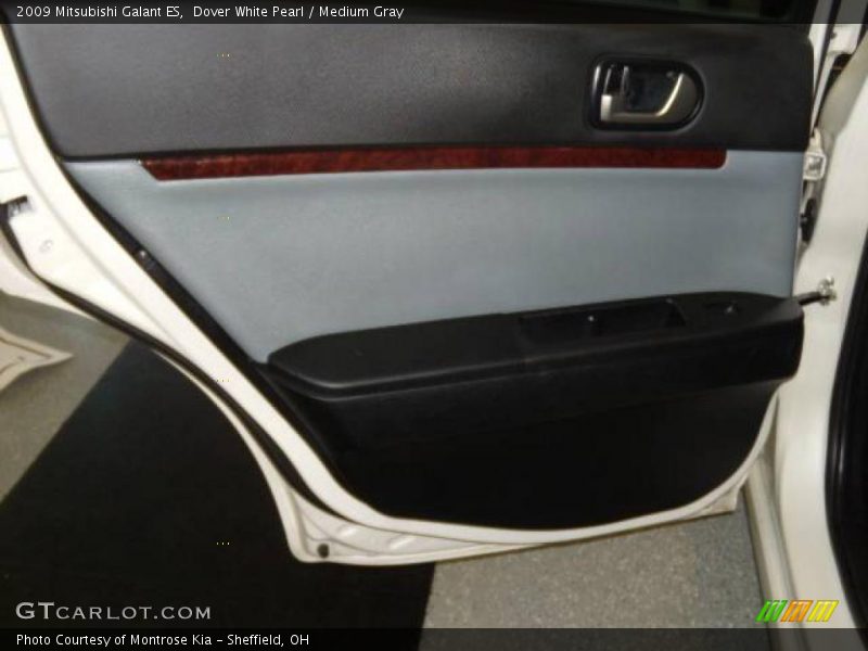 Dover White Pearl / Medium Gray 2009 Mitsubishi Galant ES