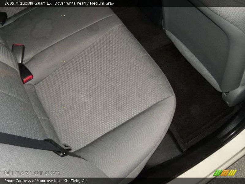 Dover White Pearl / Medium Gray 2009 Mitsubishi Galant ES