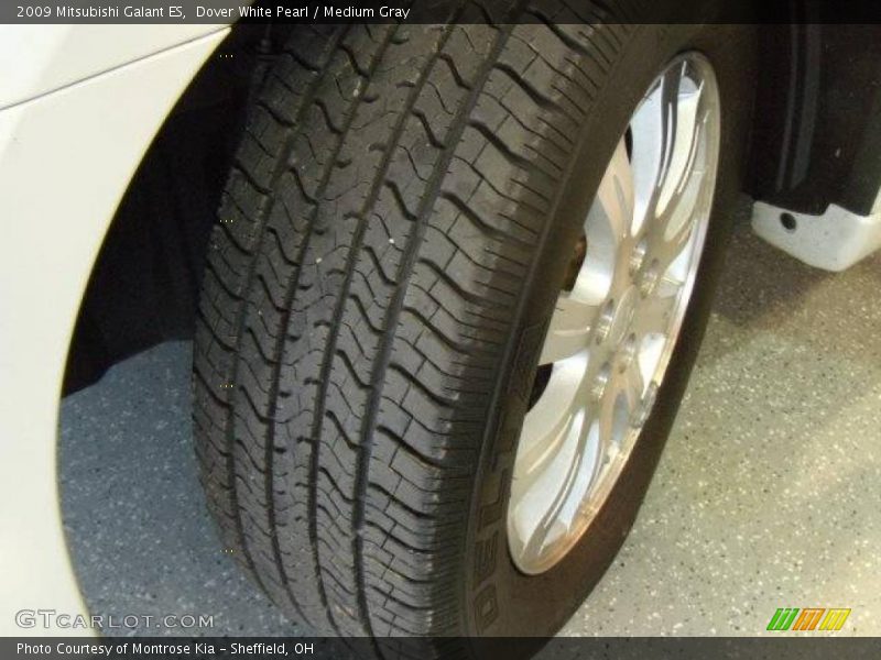 Dover White Pearl / Medium Gray 2009 Mitsubishi Galant ES