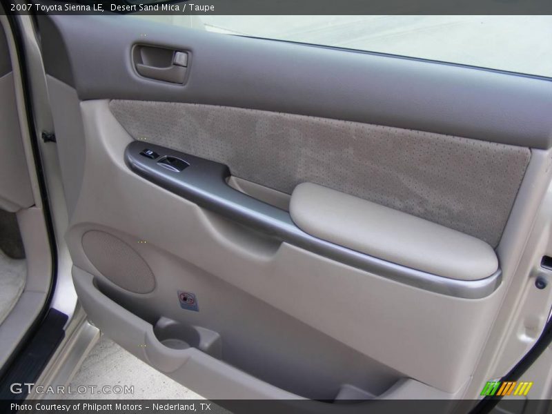 Desert Sand Mica / Taupe 2007 Toyota Sienna LE