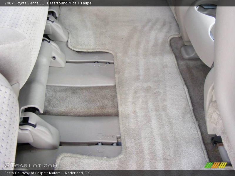 Desert Sand Mica / Taupe 2007 Toyota Sienna LE