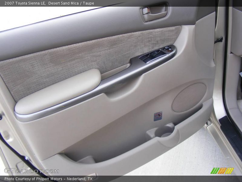 Desert Sand Mica / Taupe 2007 Toyota Sienna LE