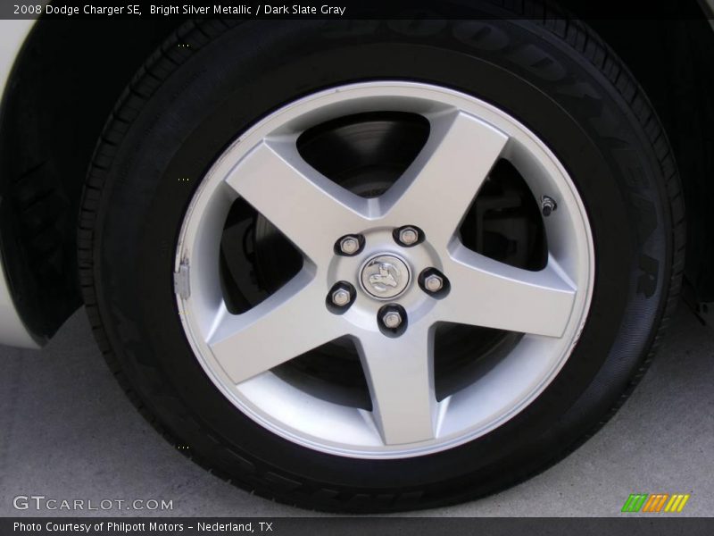 Bright Silver Metallic / Dark Slate Gray 2008 Dodge Charger SE