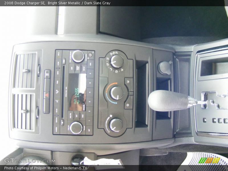 Bright Silver Metallic / Dark Slate Gray 2008 Dodge Charger SE