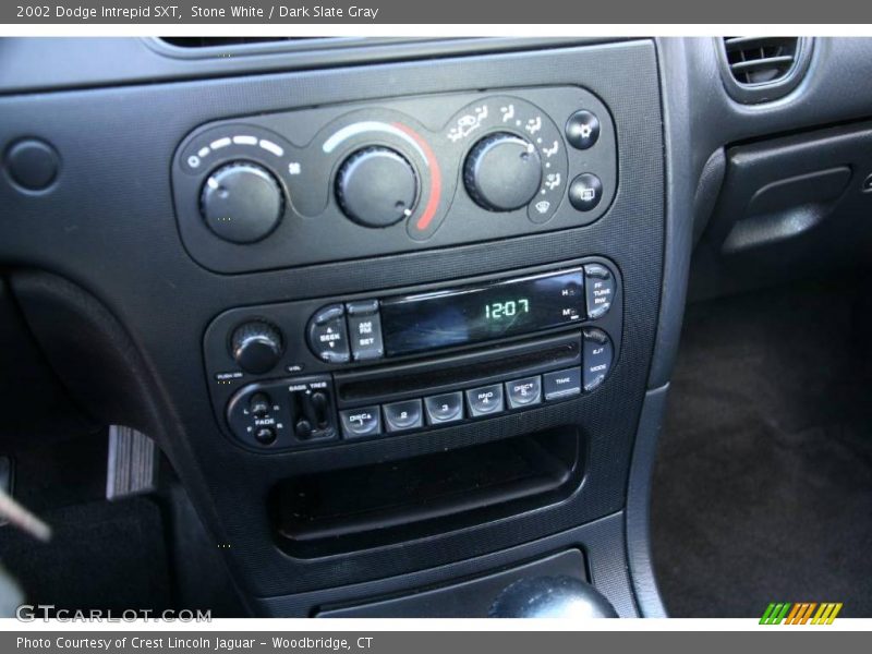 Stone White / Dark Slate Gray 2002 Dodge Intrepid SXT