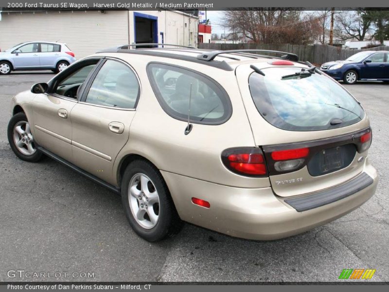 Harvest Gold Metallic / Medium Parchment 2000 Ford Taurus SE Wagon