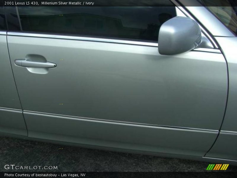 Millenium Silver Metallic / Ivory 2001 Lexus LS 430