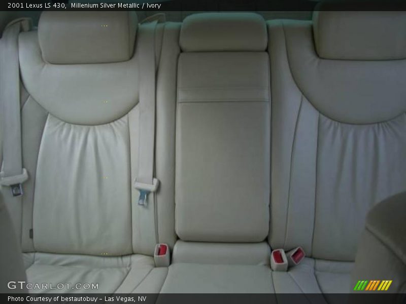 Millenium Silver Metallic / Ivory 2001 Lexus LS 430