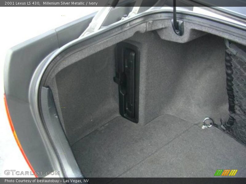 Millenium Silver Metallic / Ivory 2001 Lexus LS 430