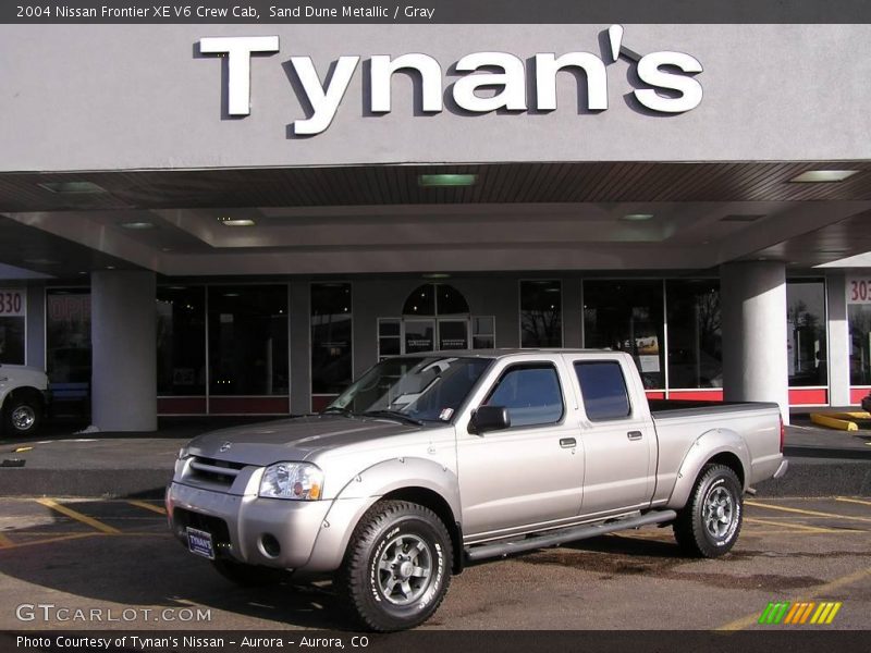 Sand Dune Metallic / Gray 2004 Nissan Frontier XE V6 Crew Cab