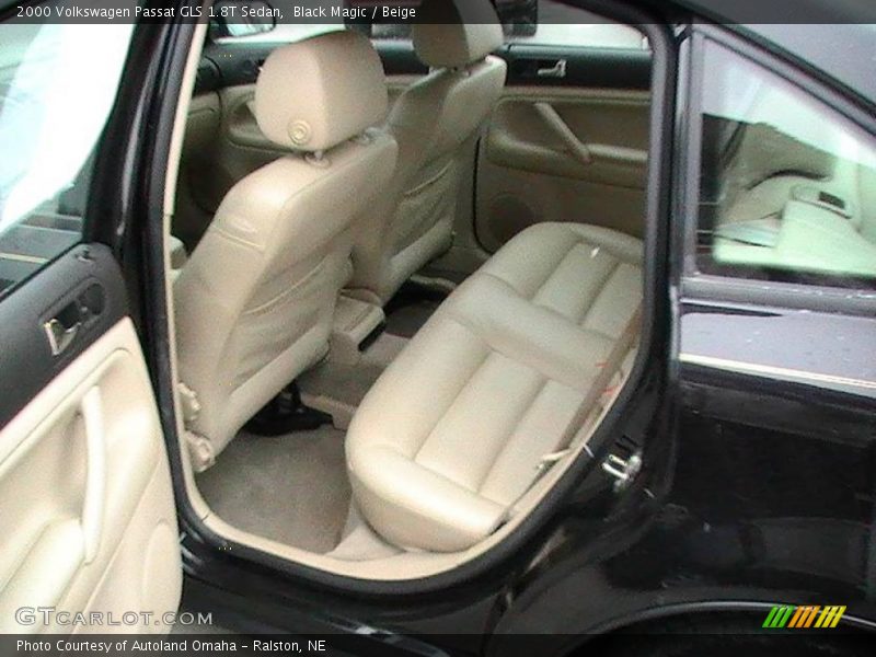 Black Magic / Beige 2000 Volkswagen Passat GLS 1.8T Sedan