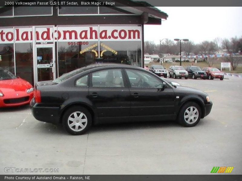 Black Magic / Beige 2000 Volkswagen Passat GLS 1.8T Sedan
