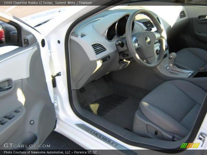 Summit White / Titanium 2009 Chevrolet Malibu LS Sedan