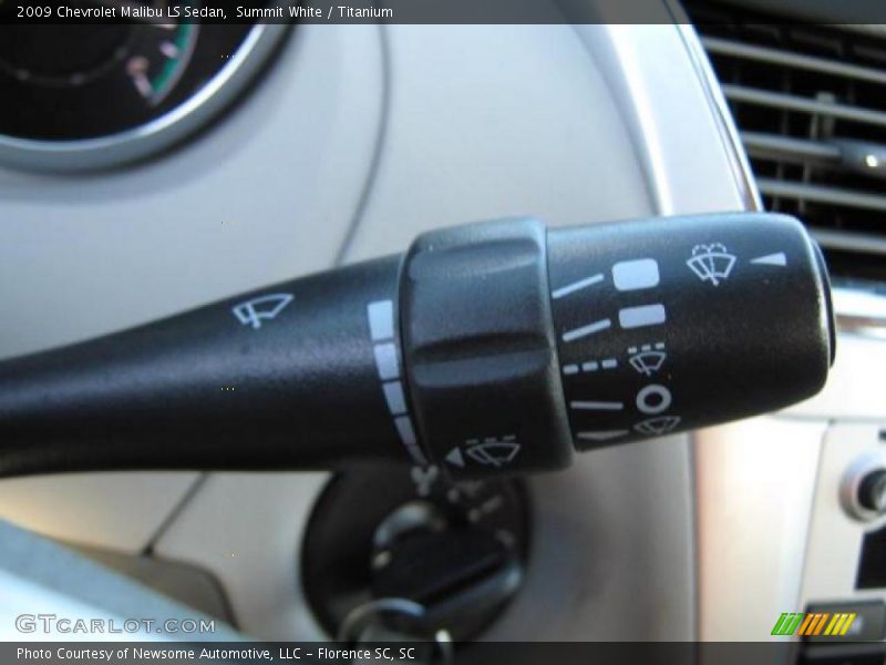 Summit White / Titanium 2009 Chevrolet Malibu LS Sedan