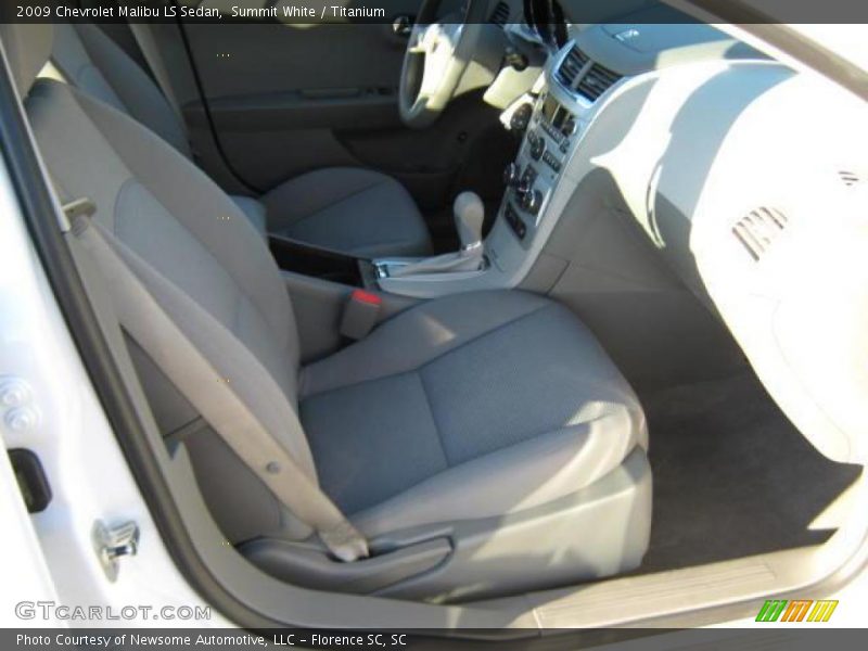 Summit White / Titanium 2009 Chevrolet Malibu LS Sedan