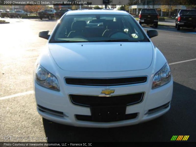 Summit White / Titanium 2009 Chevrolet Malibu LS Sedan