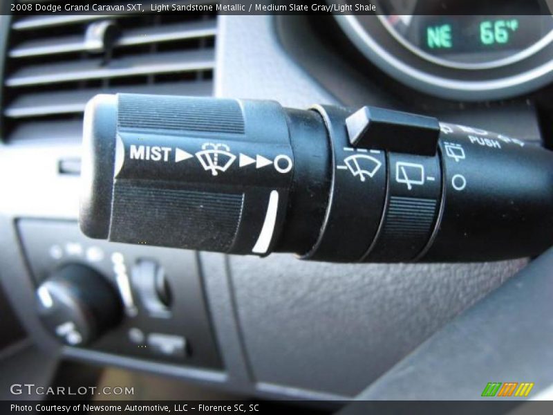 Light Sandstone Metallic / Medium Slate Gray/Light Shale 2008 Dodge Grand Caravan SXT