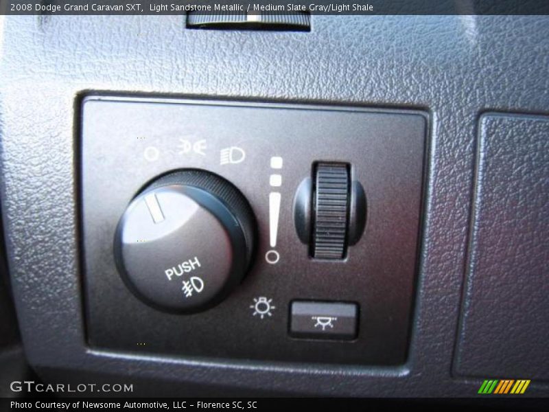 Light Sandstone Metallic / Medium Slate Gray/Light Shale 2008 Dodge Grand Caravan SXT