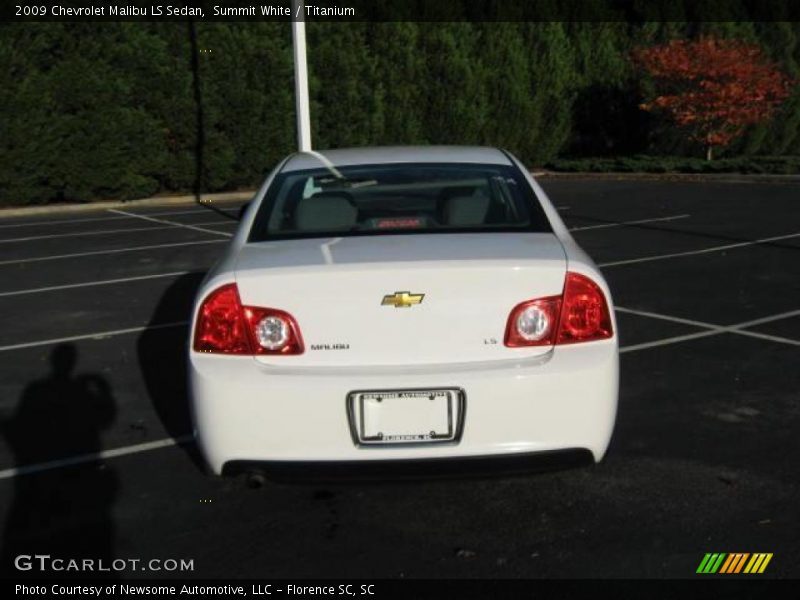 Summit White / Titanium 2009 Chevrolet Malibu LS Sedan