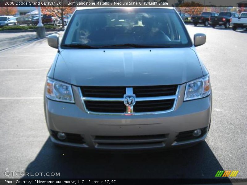 Light Sandstone Metallic / Medium Slate Gray/Light Shale 2008 Dodge Grand Caravan SXT