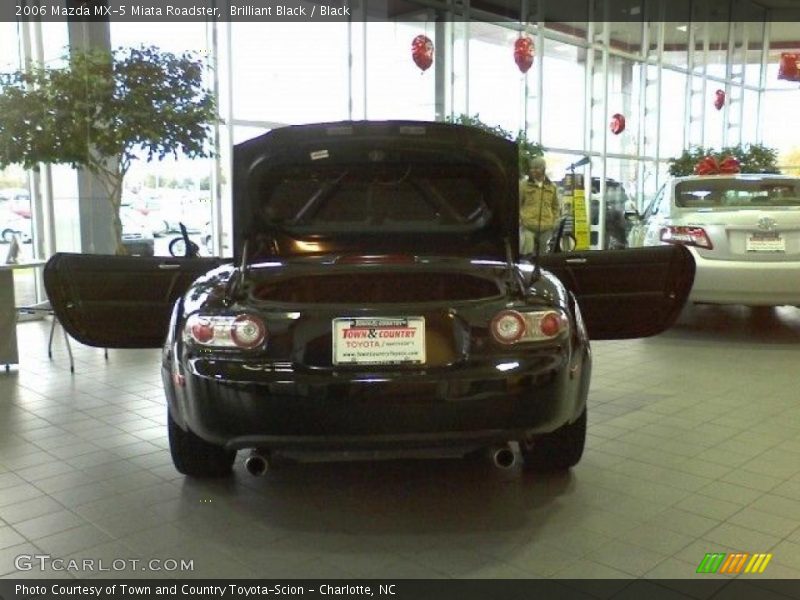 Brilliant Black / Black 2006 Mazda MX-5 Miata Roadster