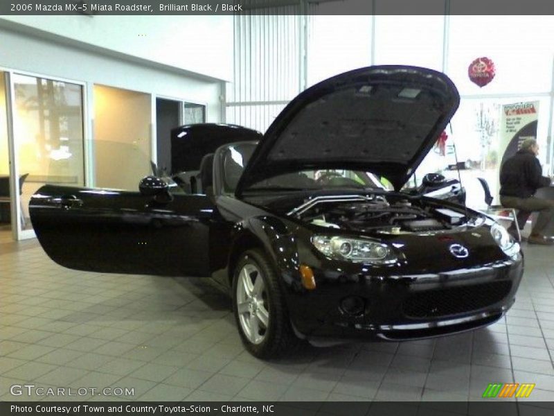 Brilliant Black / Black 2006 Mazda MX-5 Miata Roadster
