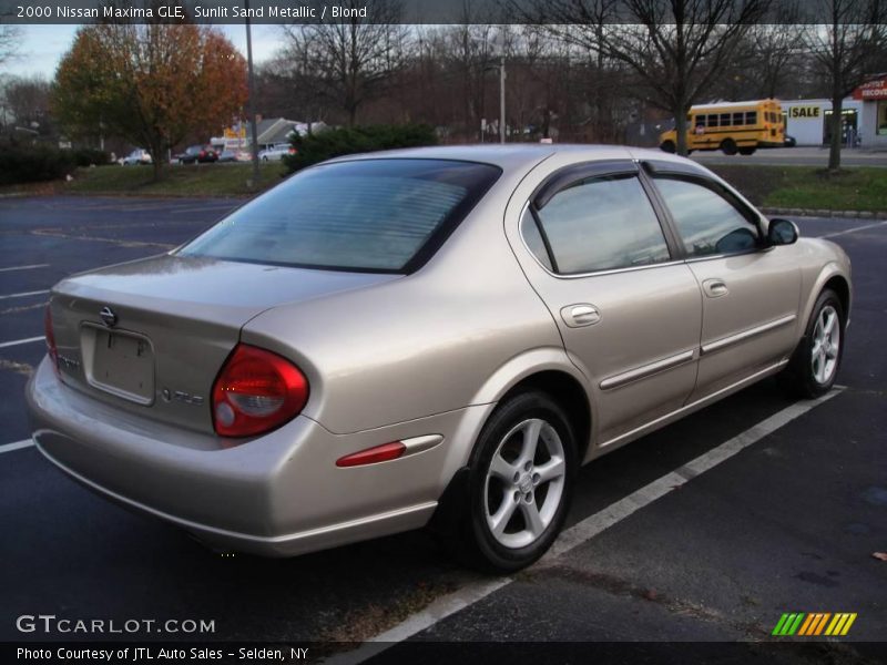 Sunlit Sand Metallic / Blond 2000 Nissan Maxima GLE