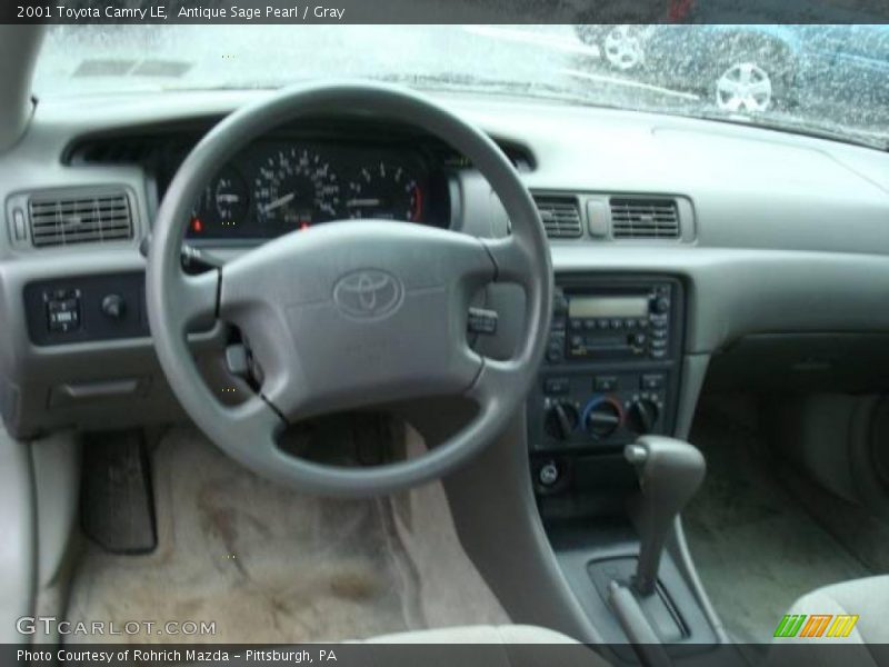 Antique Sage Pearl / Gray 2001 Toyota Camry LE