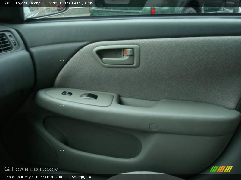 Antique Sage Pearl / Gray 2001 Toyota Camry LE