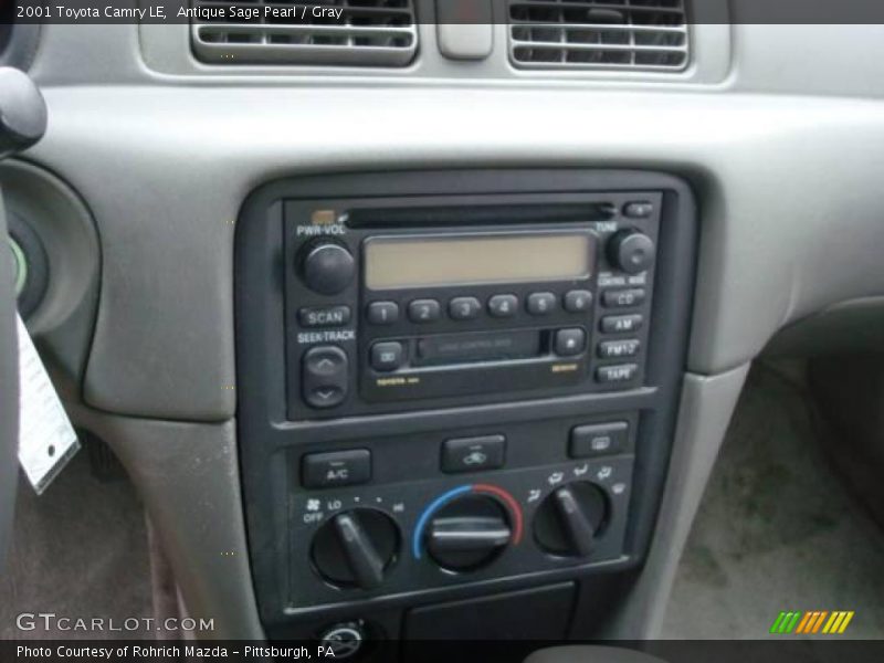 Antique Sage Pearl / Gray 2001 Toyota Camry LE