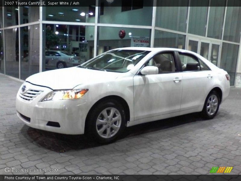 Super White / Ash 2007 Toyota Camry LE