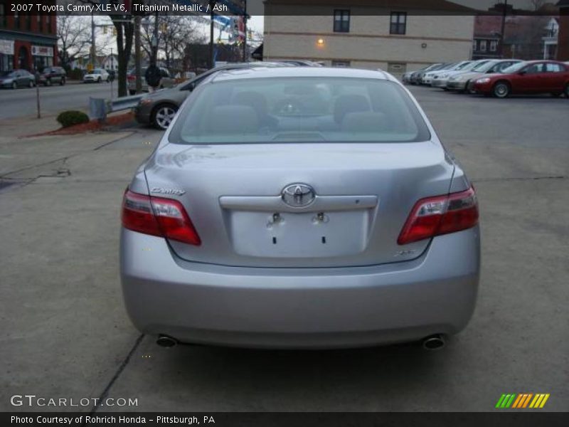 Titanium Metallic / Ash 2007 Toyota Camry XLE V6