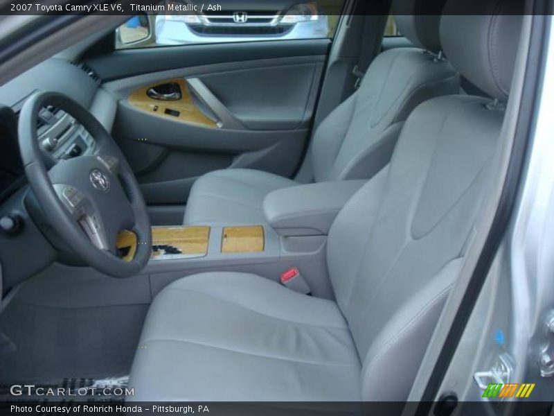 Titanium Metallic / Ash 2007 Toyota Camry XLE V6