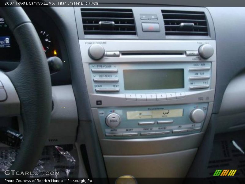 Titanium Metallic / Ash 2007 Toyota Camry XLE V6