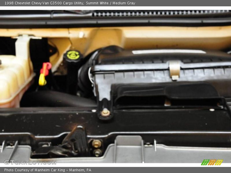 Summit White / Medium Gray 1998 Chevrolet Chevy Van G3500 Cargo Utility